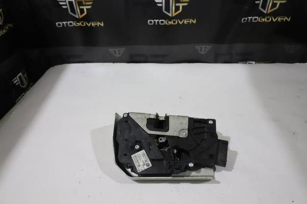 FORD TRANSİT 330 L-M-S ÇIKMA PARÇA TRANSİT V363 SÜRGÜLÜ KAPI KİLİDİ